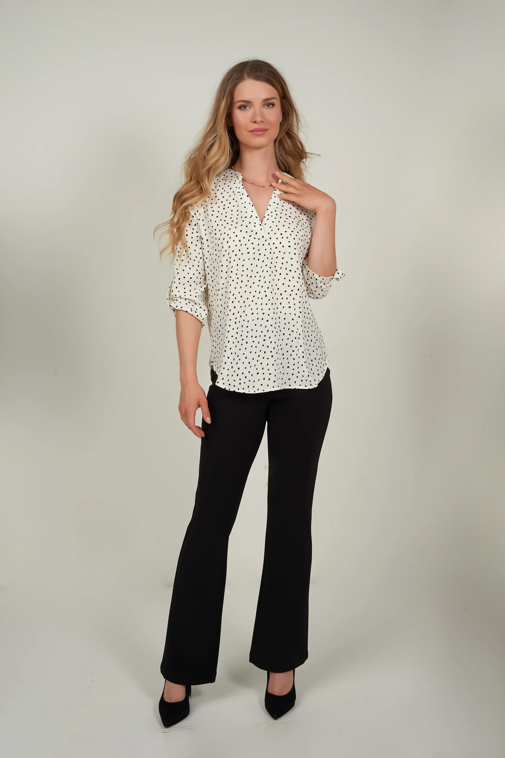 Blouse à manches trois-quarts avec pois - ARIS-DOT25 - (R-A1) - Image 4