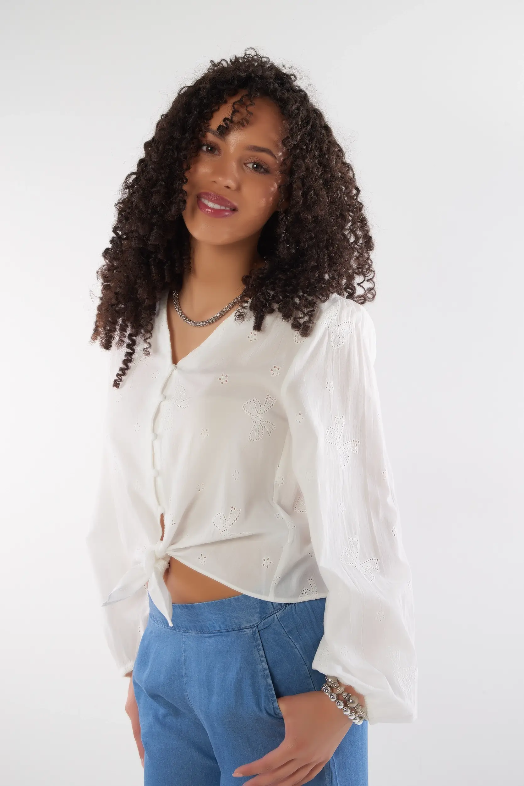 Blouse raffiné à nœuds brodés - ALYSSA-LC - (E-A11)