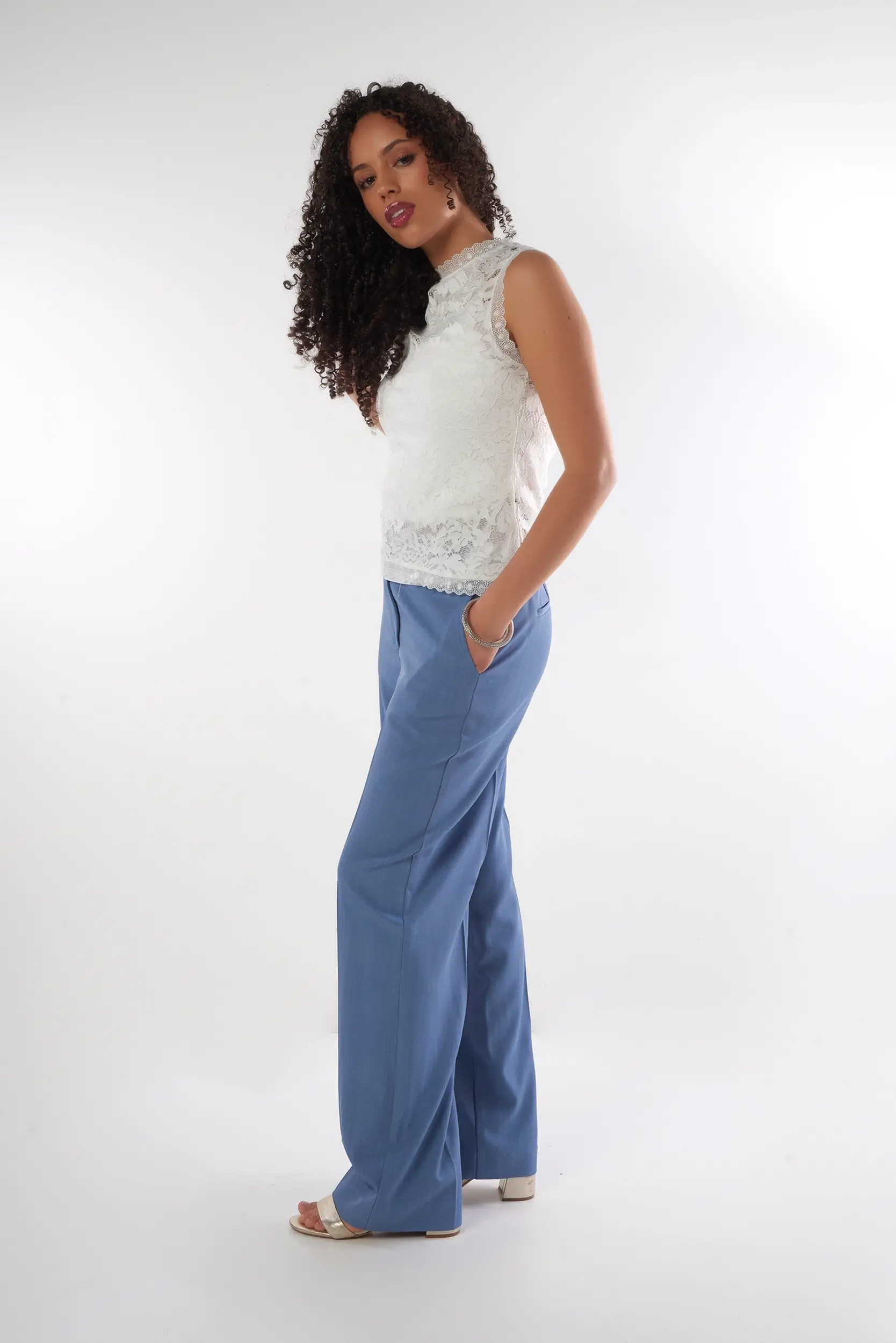 Haut sans manches en dentelle - BLANCHE - (E-B1) - Image 5
