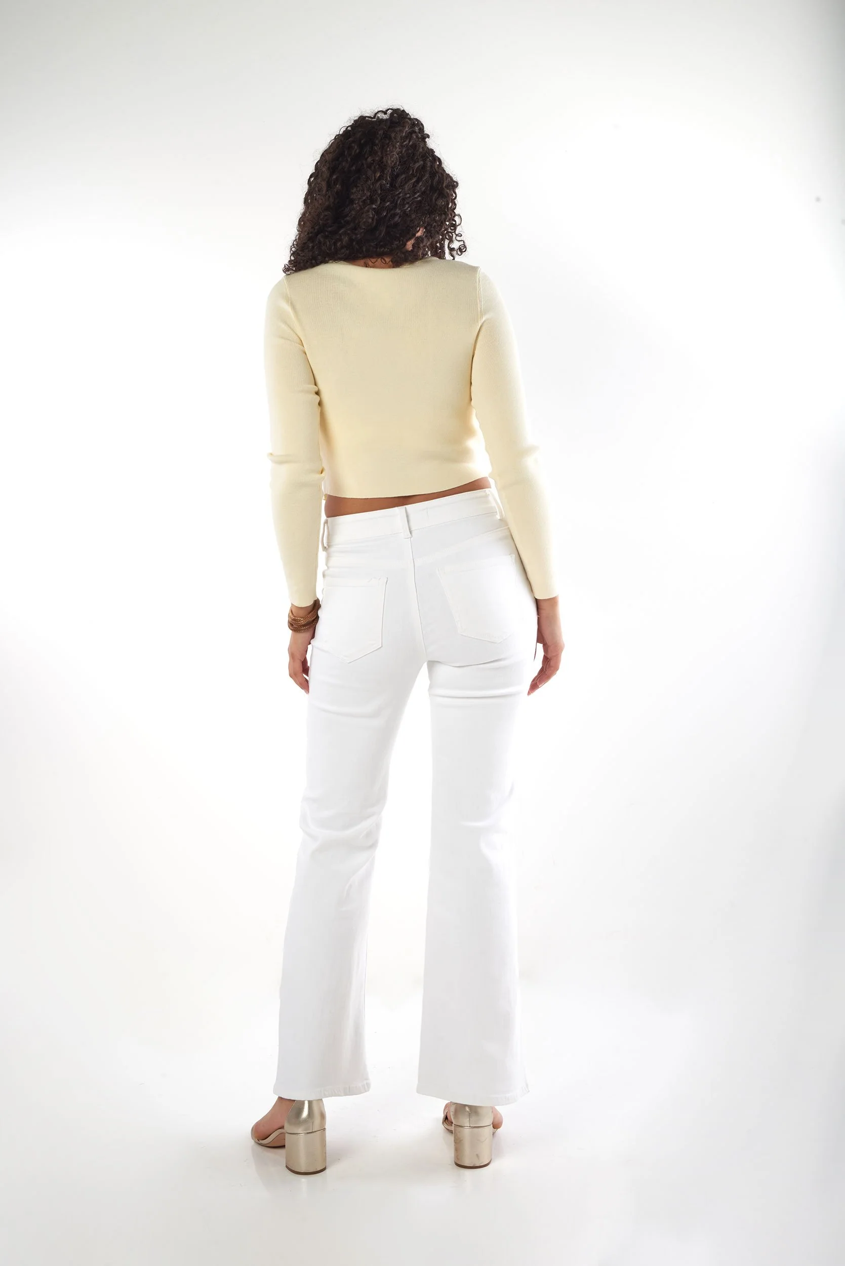 Cardigan Court Boutonné - IZIA - (E-A4) - Image 14