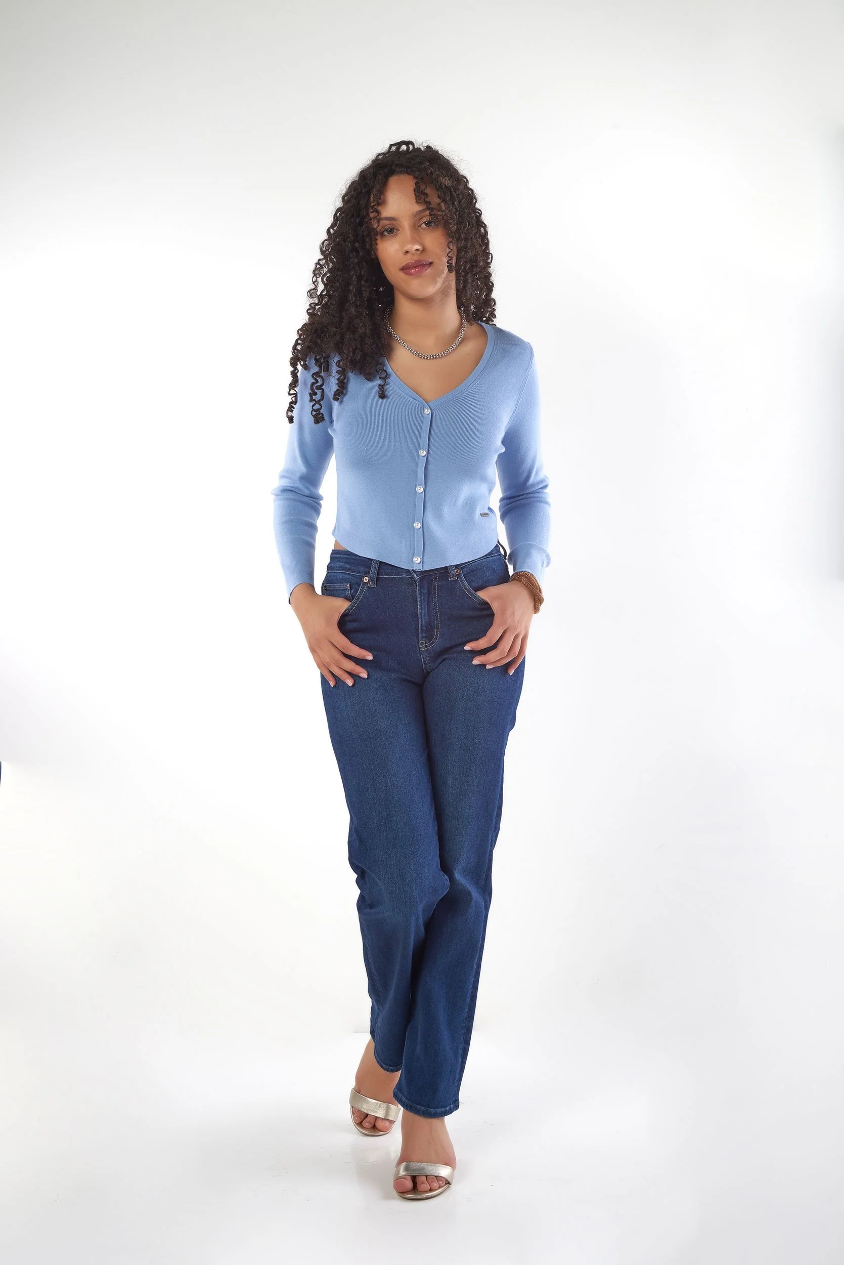 Cardigan Court Boutonné - IZIA - (E-A4) - Image 3
