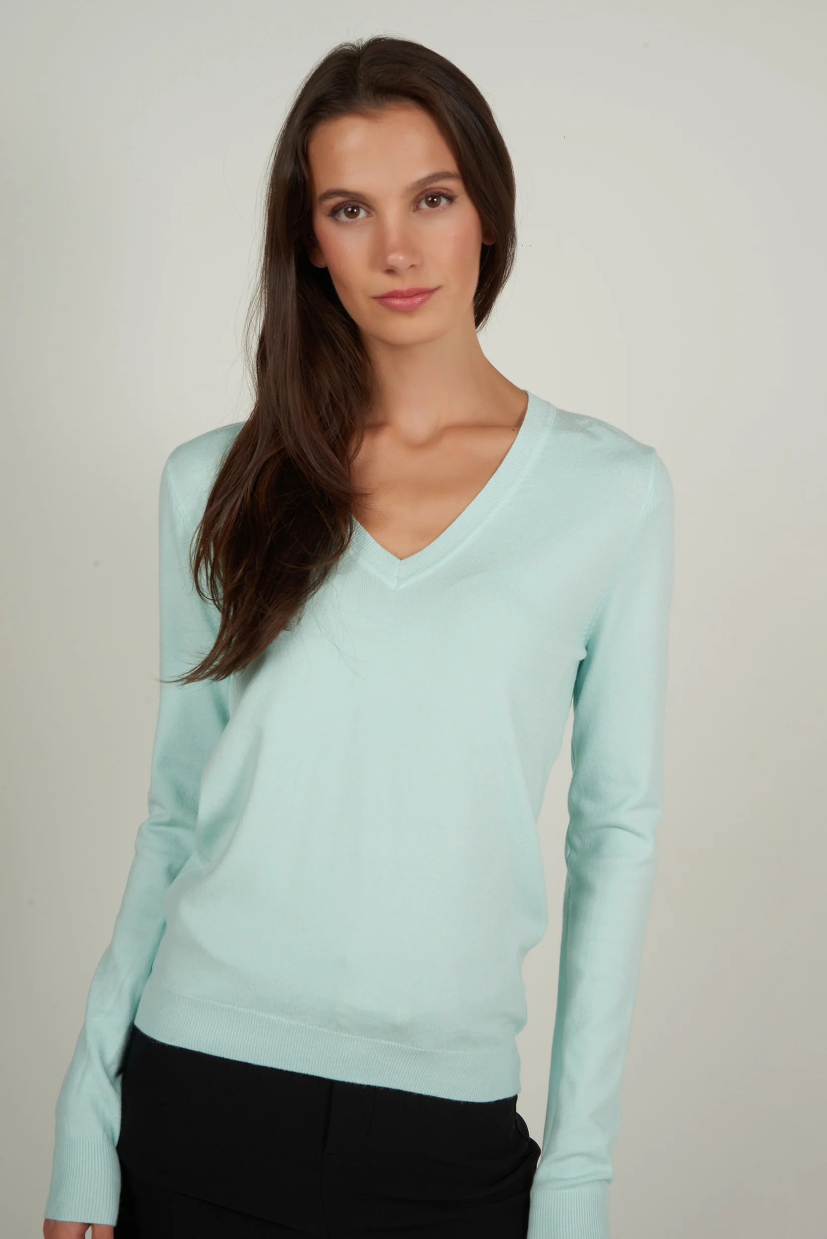 Chandail basique avec col en V - LT25053 - (E-A1) - Image 30