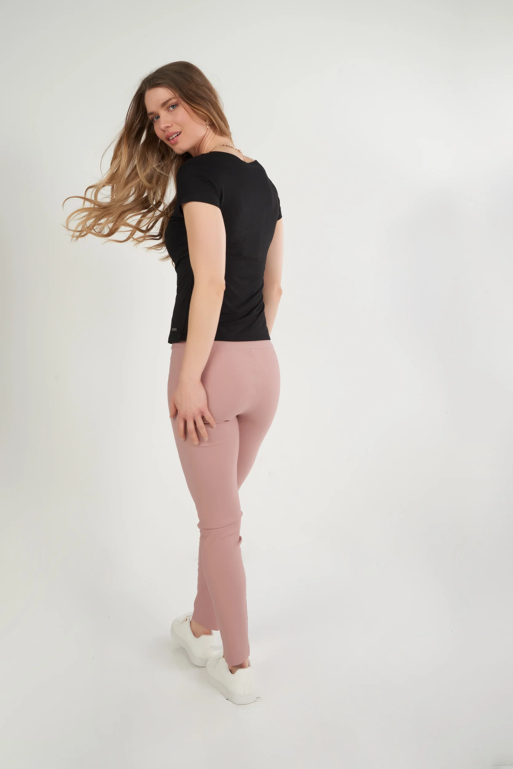 Haut chic avec détail doré - FERYEL - (E-A5) - Image 13