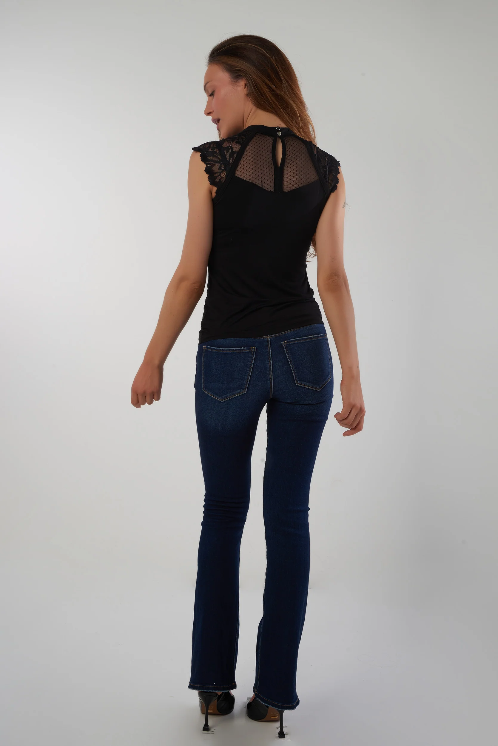 Haut avec dentelle sans manche - LISE-Y2 - (E-B4) - Image 25