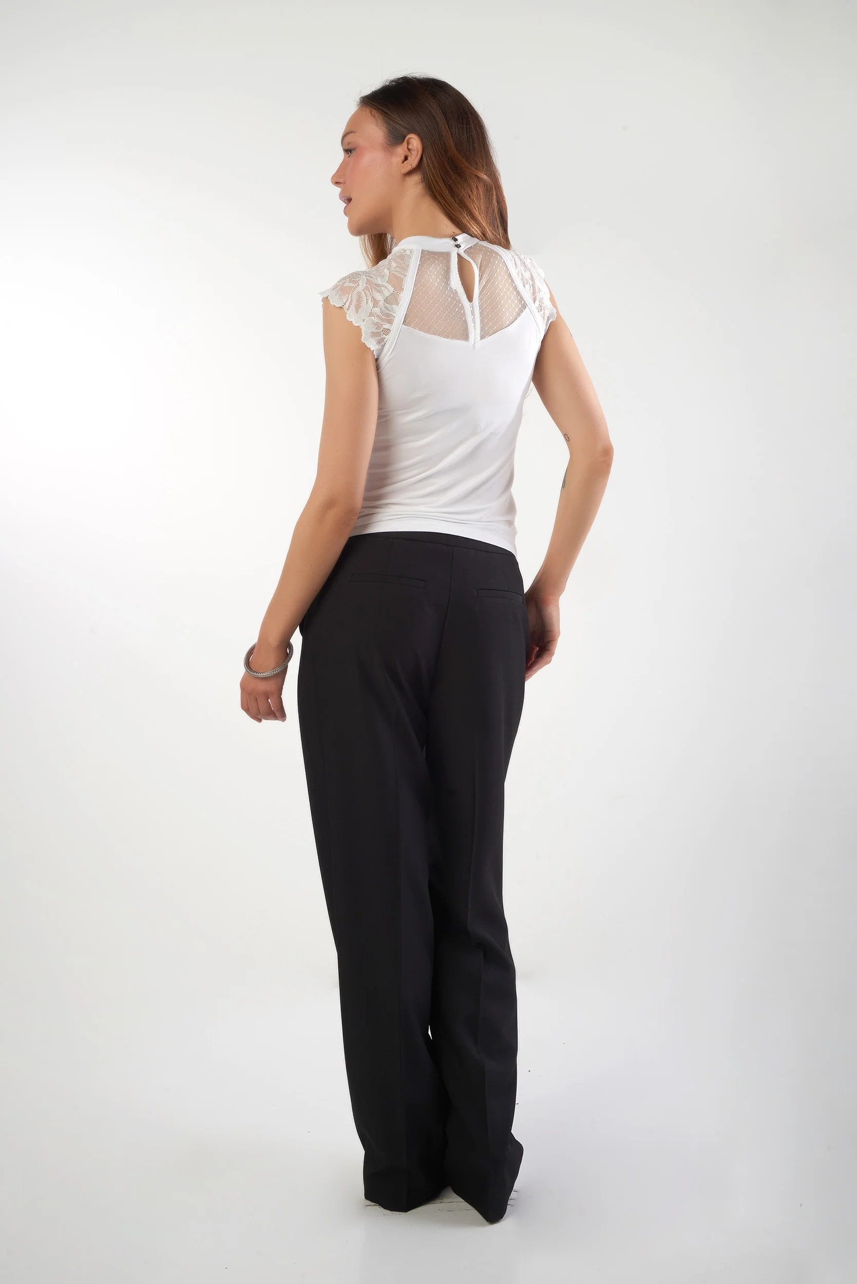 Haut avec dentelle sans manche - LISE-Y2 - (E-B4) - Image 5