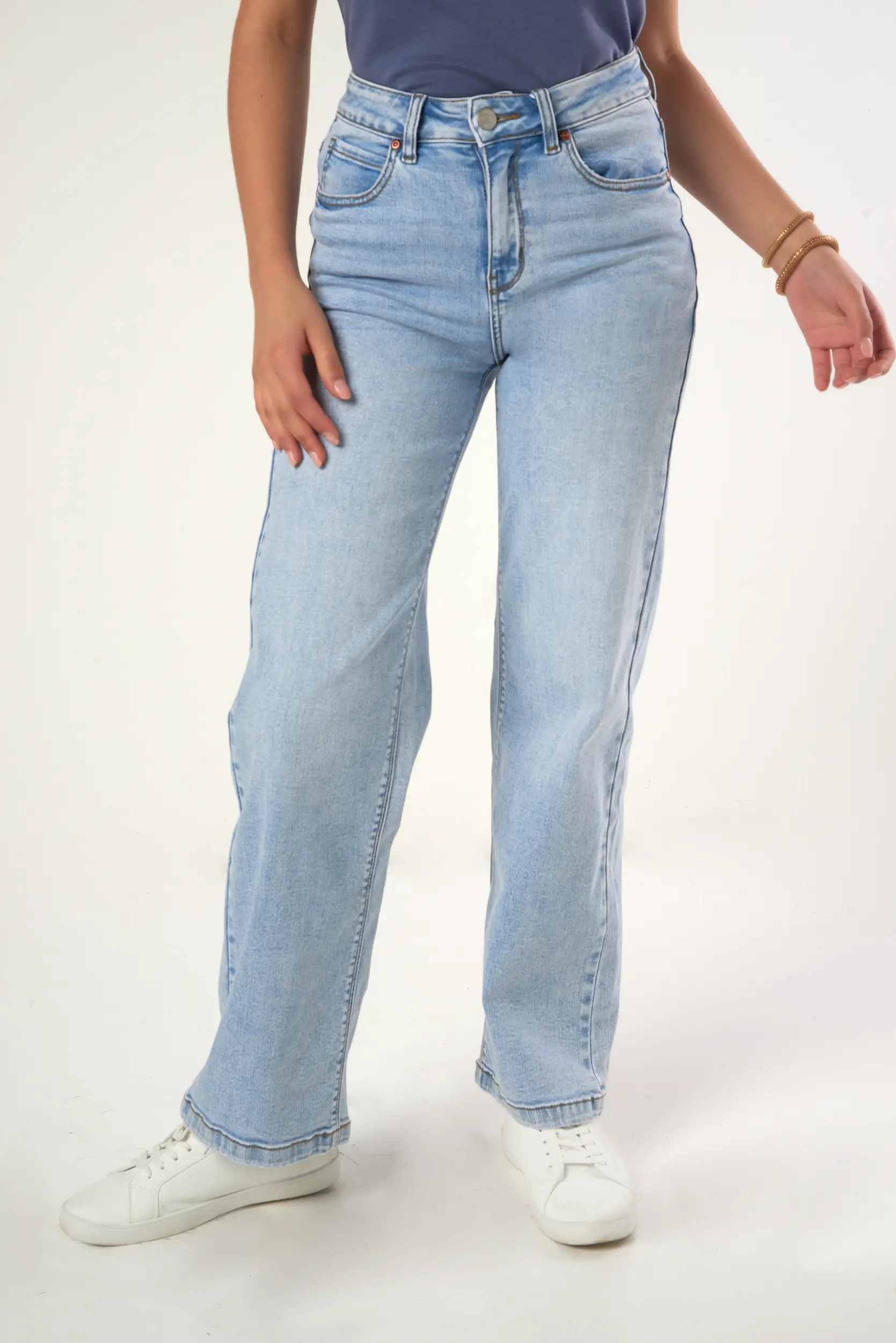 Jean à Jambe Large - V2686 - (E-C13)