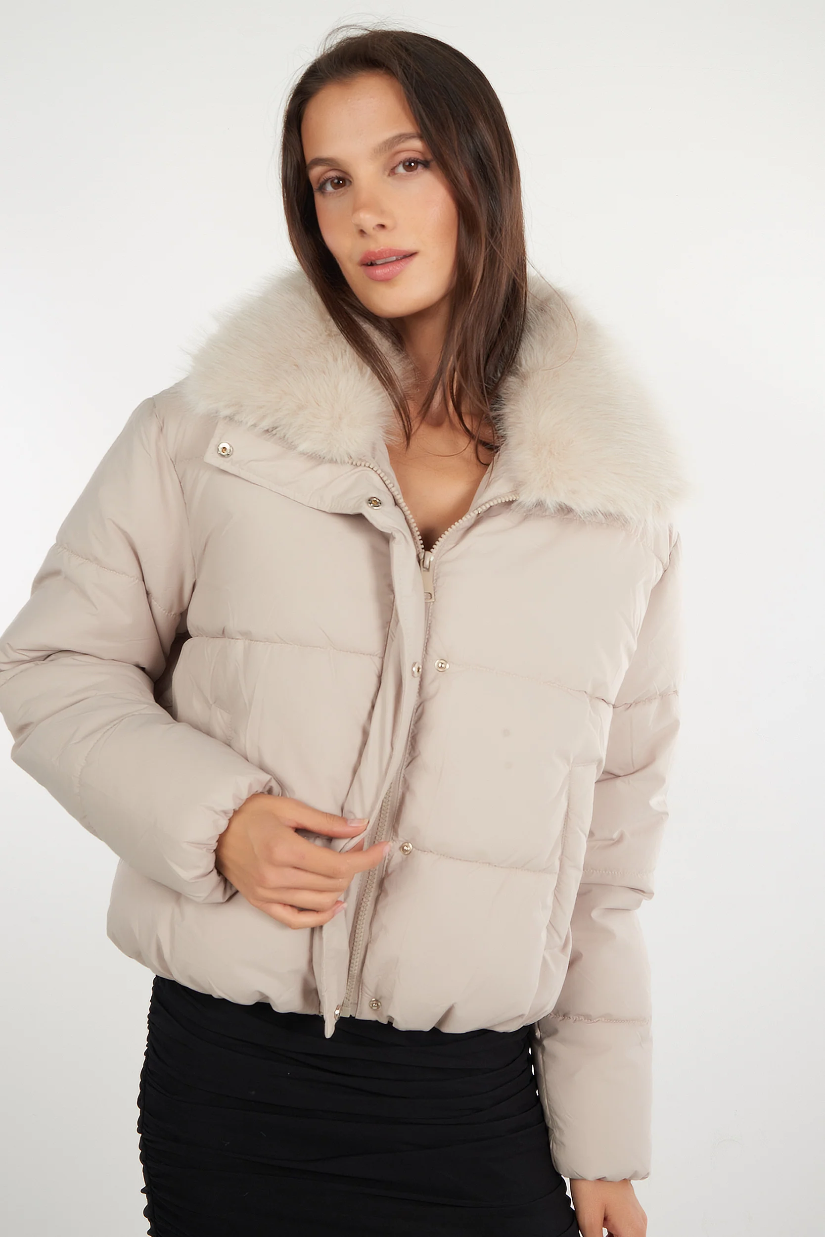 Manteau court à col en fourrure - CELINE - (E-C4) - Image 4