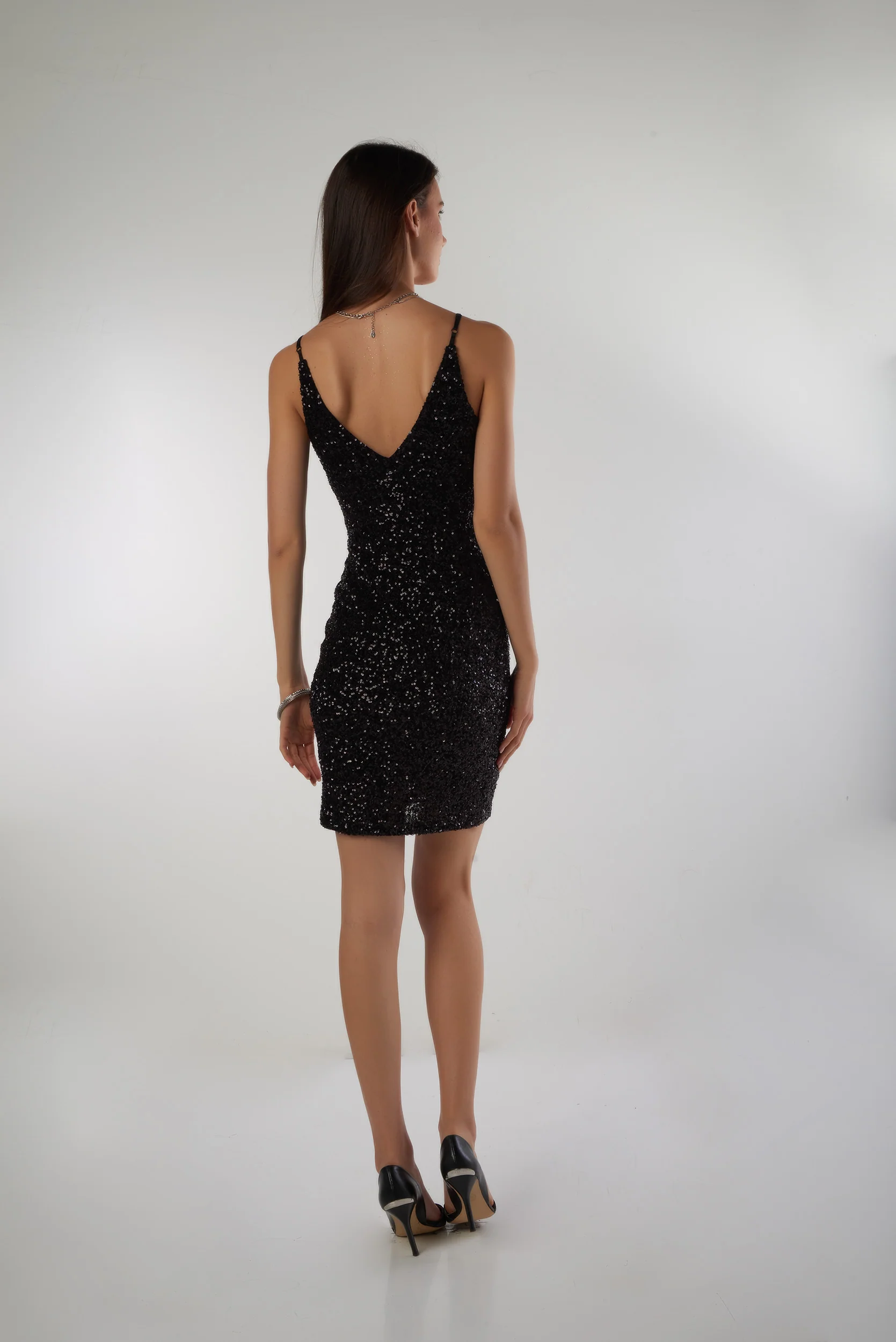 Robe en paillettes à dos en V - JAHNA - (R-B1) - Image 8
